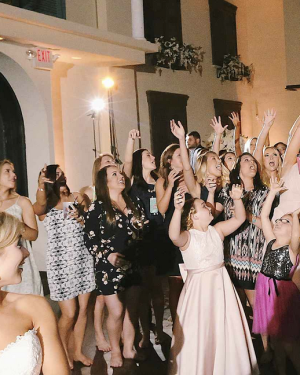 Toss Bouquet