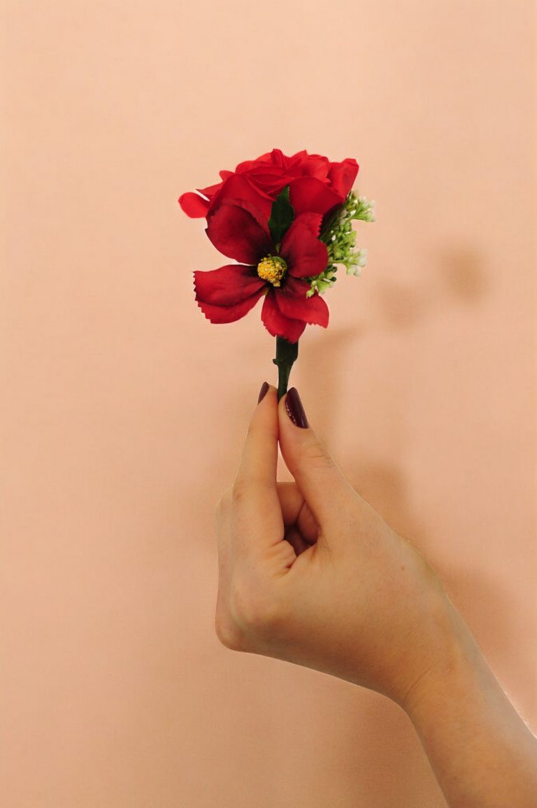 Scarlett Buttonhole