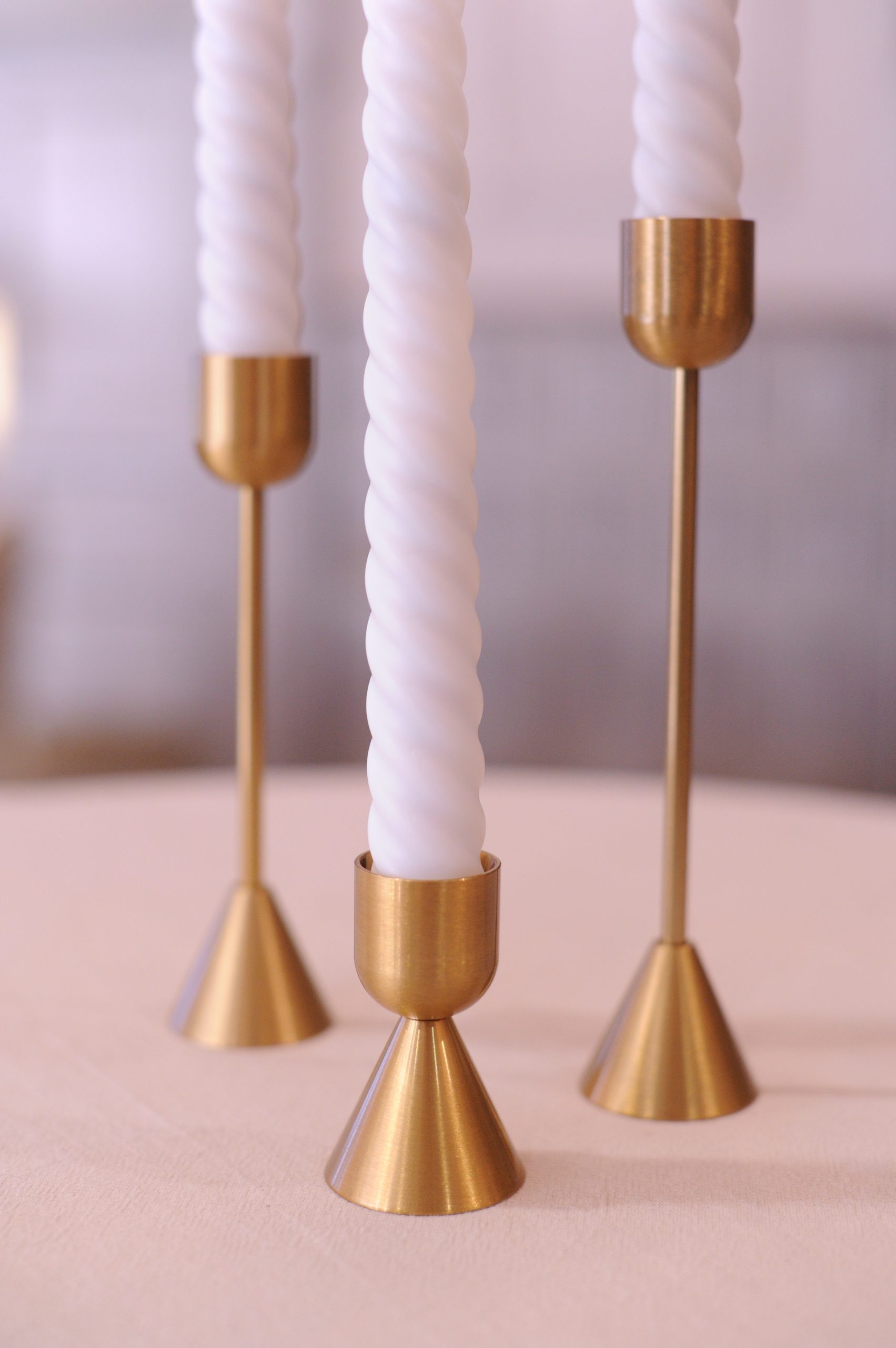 Classic Gold Candlesticks Set of 3 - Image 2